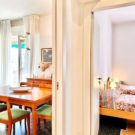 Hostdomus - Marina Apartment Finale Ligure