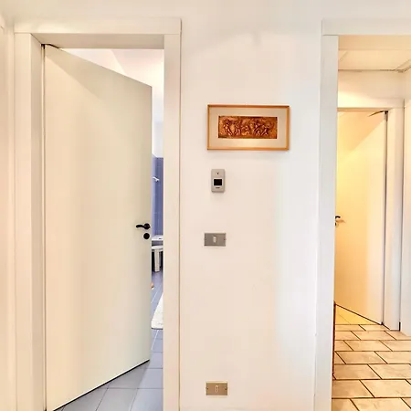 Apartment Hostdomus - Marina